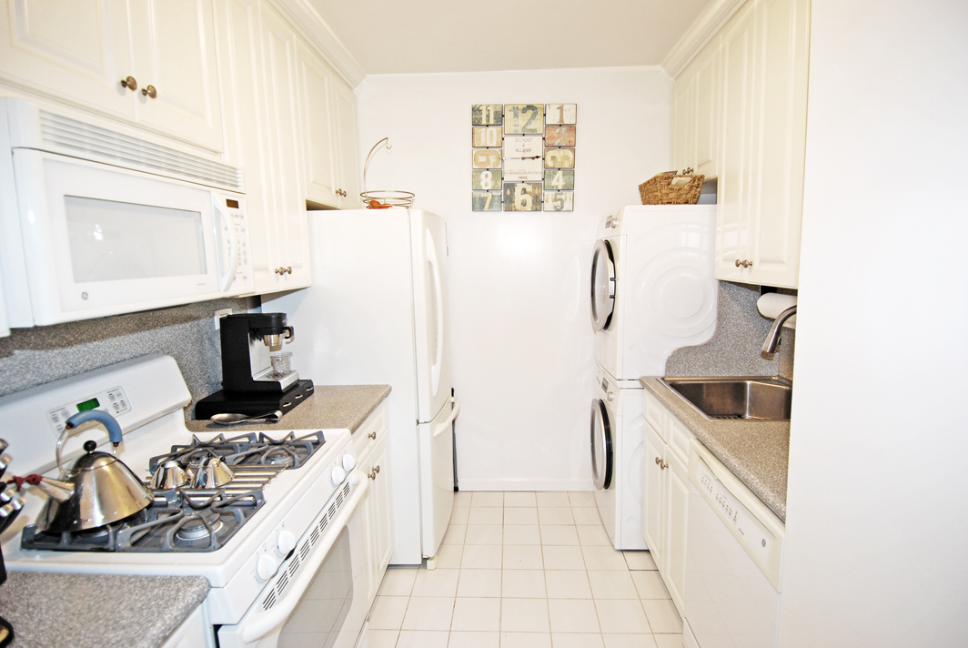 North Shore Towers apt.