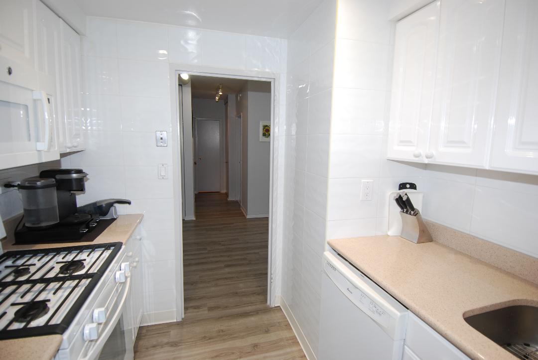 North Shore Towers 1 Bedroom Apartment