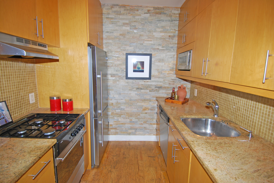 North Shore Towers 1 Bedroom Apartment