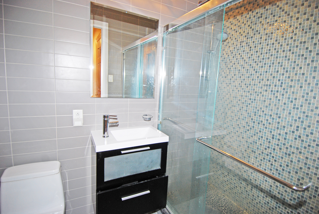 North Shore Towers 1 bedroom apt.