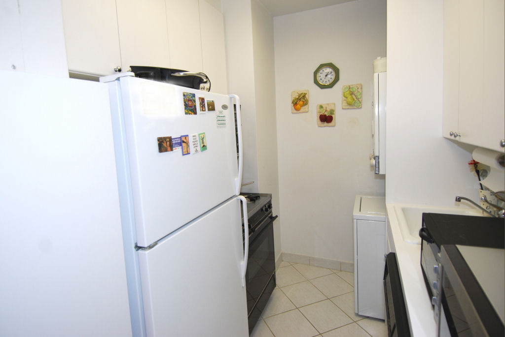 North Shore Towers Alcove Studio