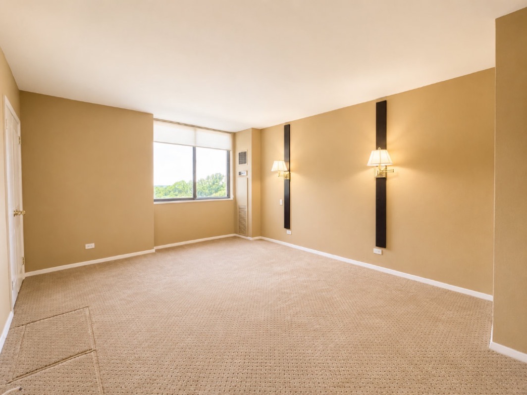North Shore Towers Apt.