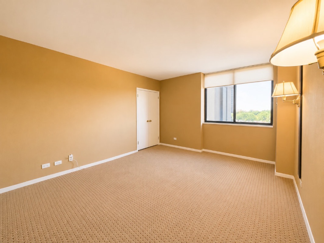 North Shore Towers Apt.