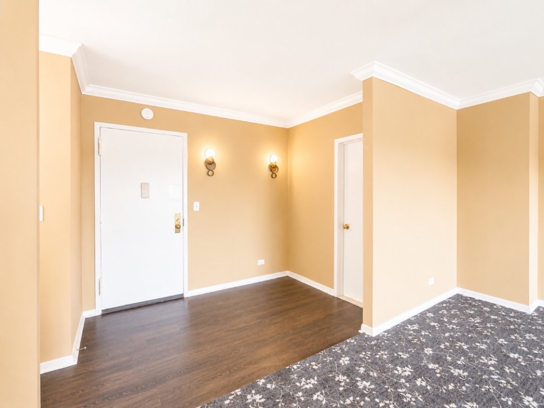 North Shore Towers Apt.