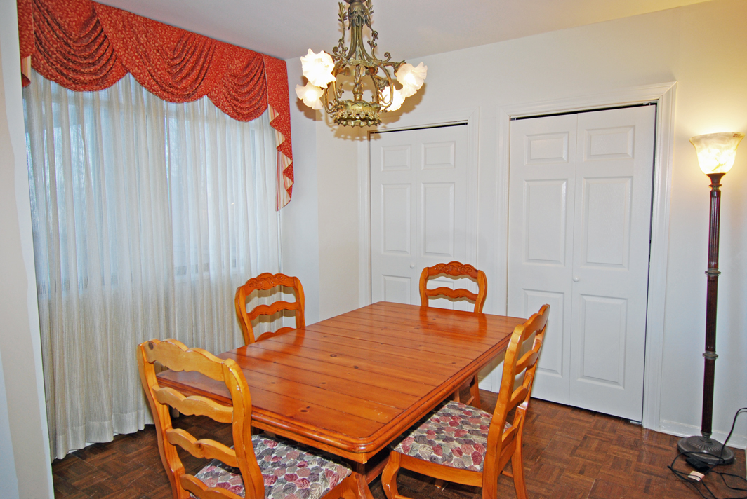 North Shore Towers Apt.