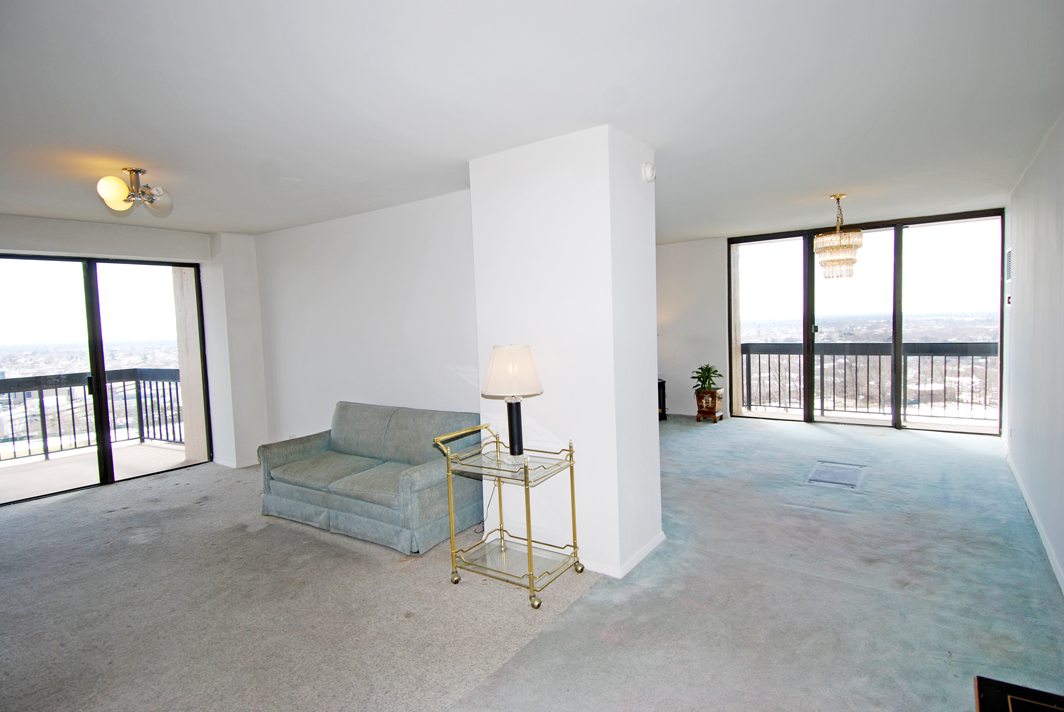 North Shore Towers Apt. 