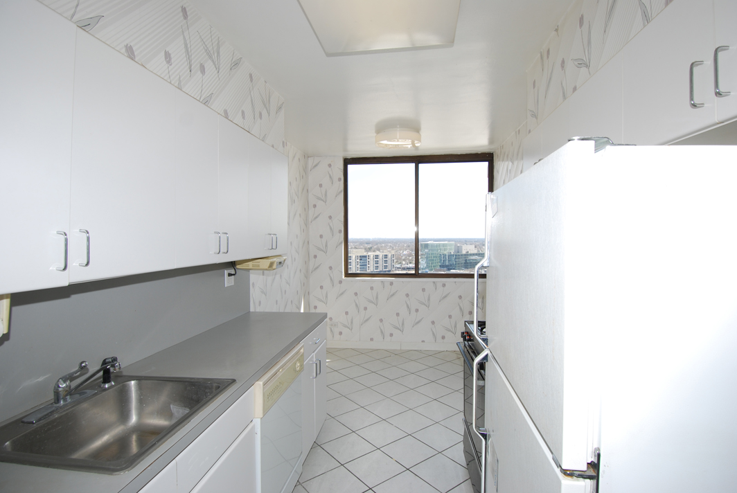 North Shore Towers Apt.