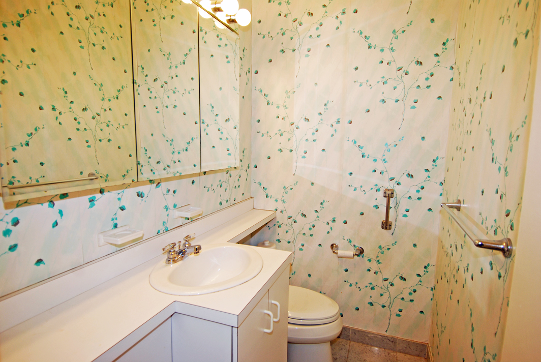 North Shore Towers Apt.