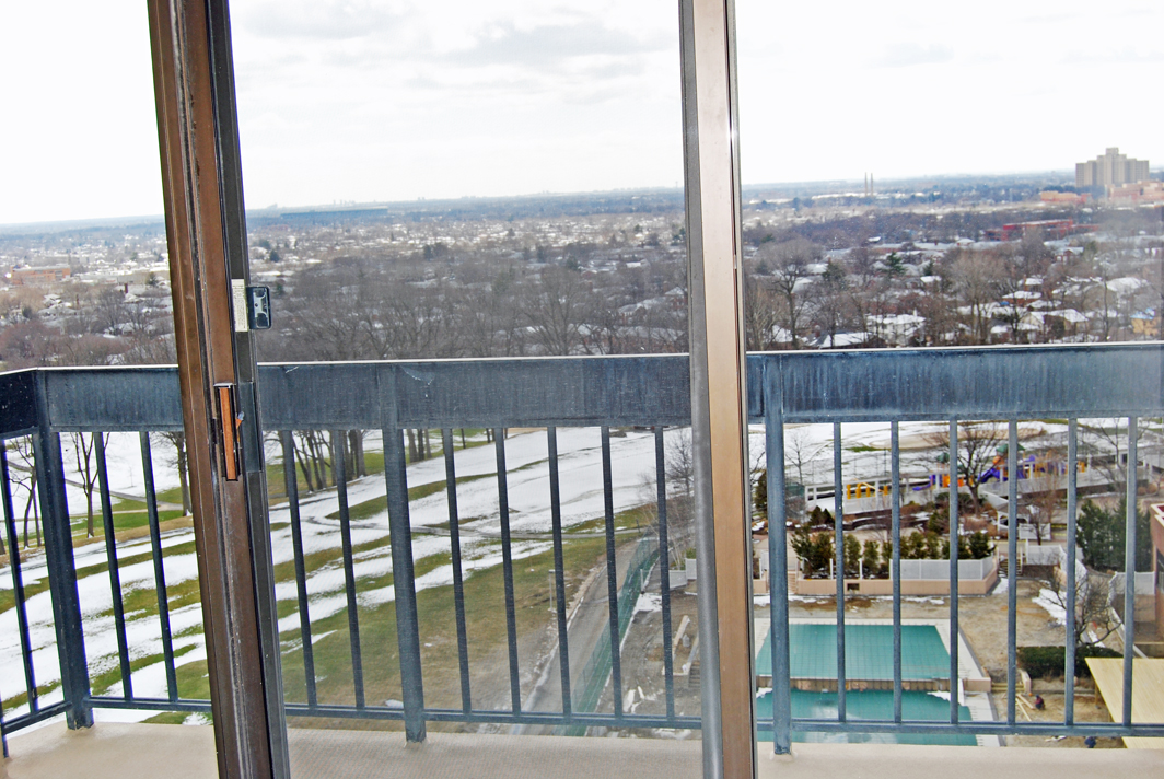 North Shore Towers Apt.