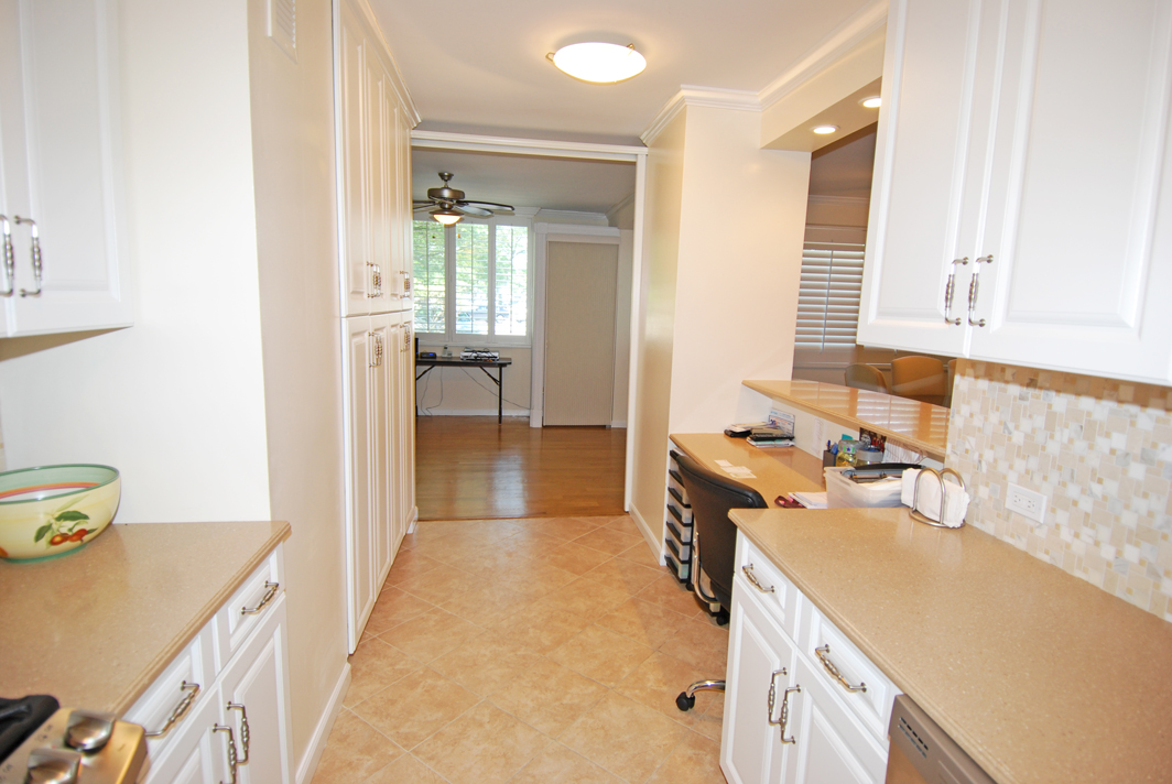 North Shore Towers Apt.