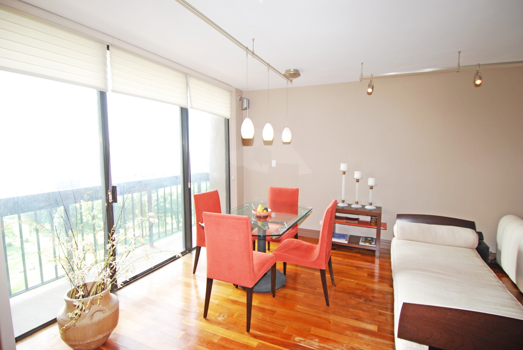 North Shore Towers Apt.