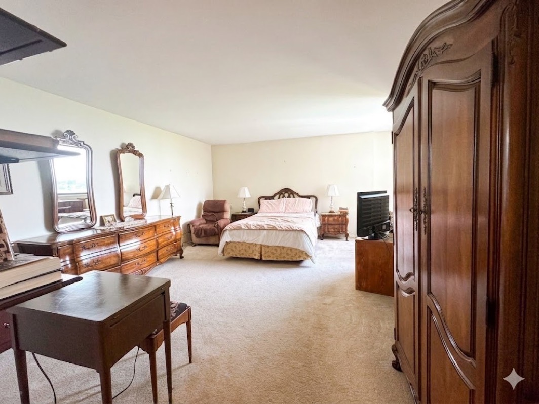 North Shore Towers Apt.