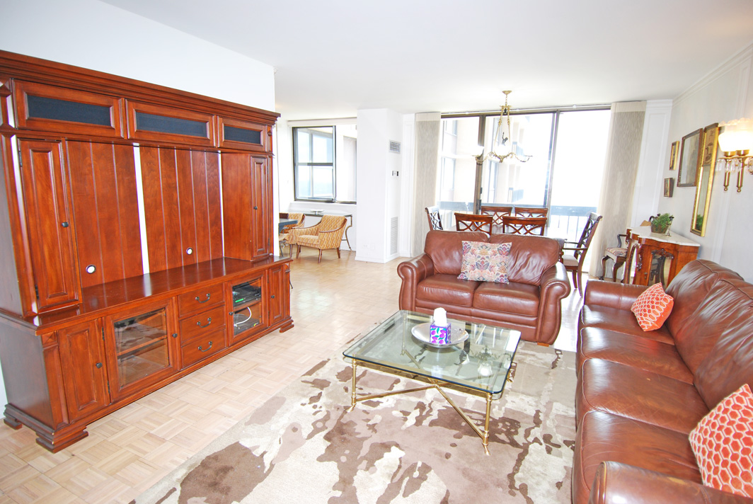 North Shore Towers Apt.