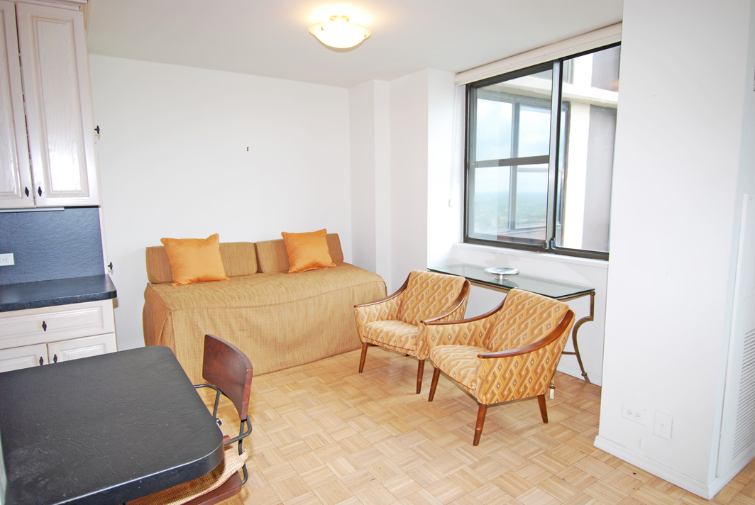 North Shore Towers Apt.