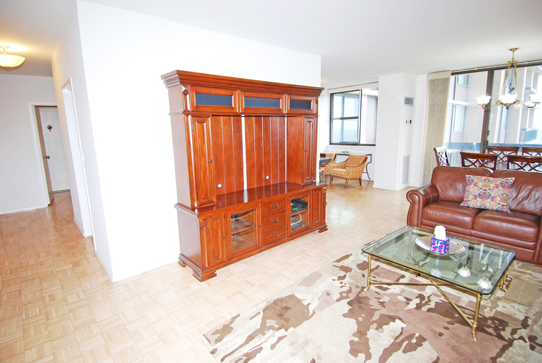 North Shore Towers Apt.