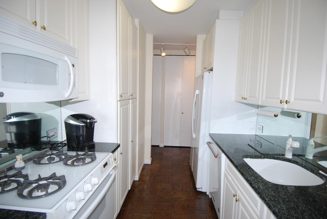 North Shore Towers Apt.