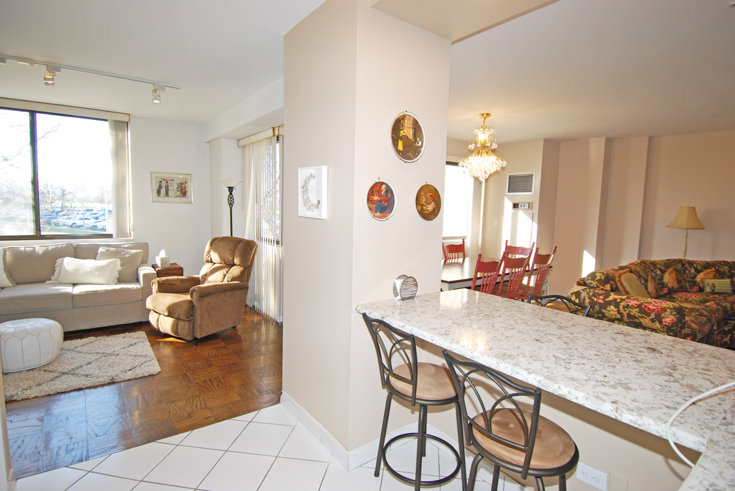 North Shore Towers Apt.