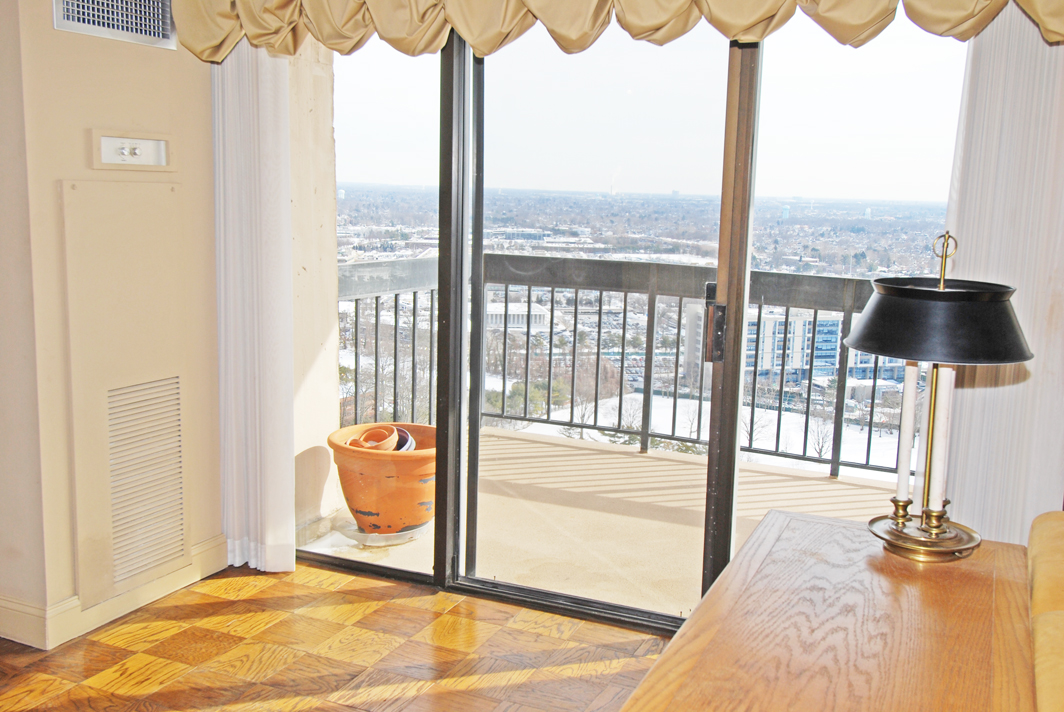 North Shore Towers Apt.