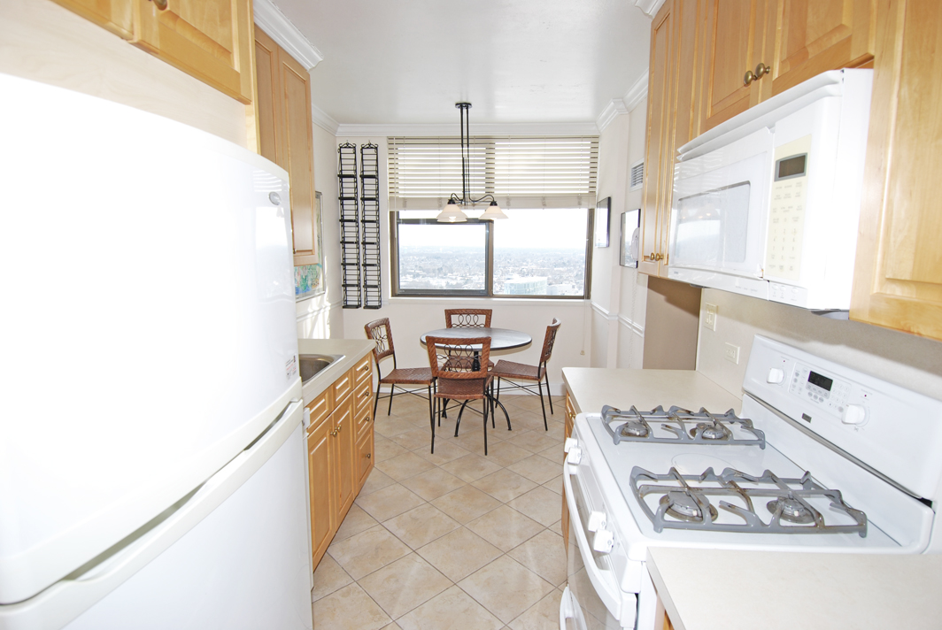 North Shore Towers Apt.