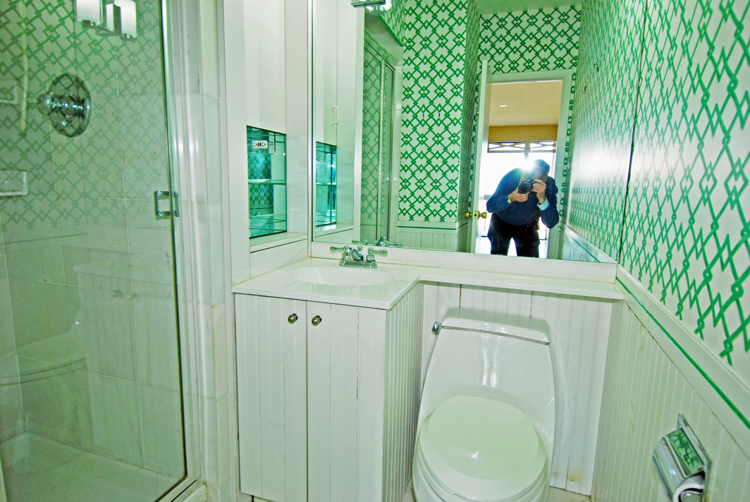 North Shore Towers Apt.