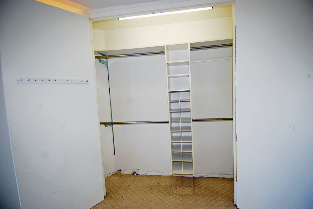 North Shore Towers Apt.