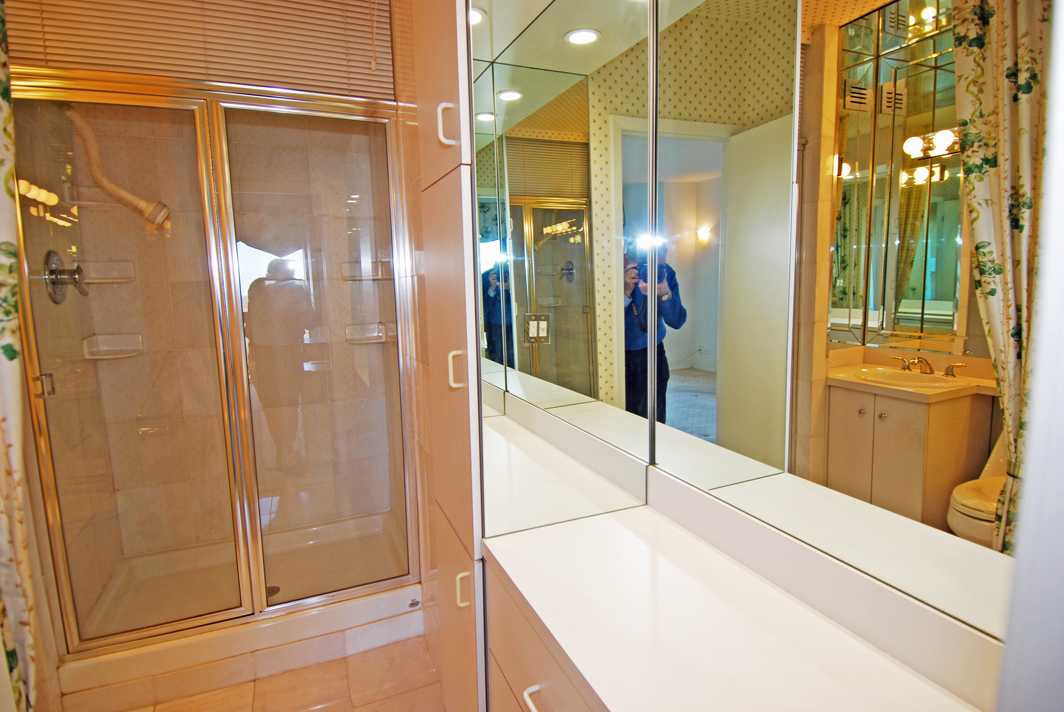 North Shore Towers Apt.