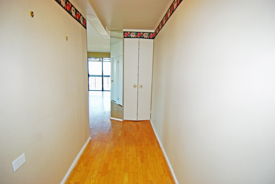 North Shore Towers Apt.