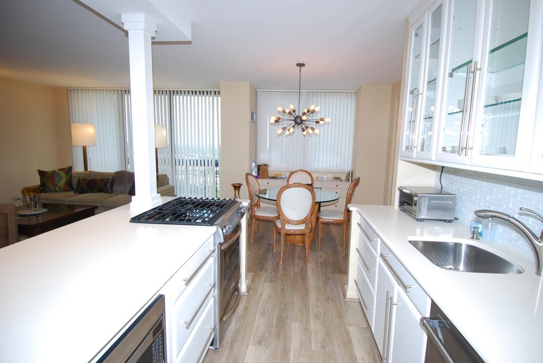 North Shore Towers Apt.