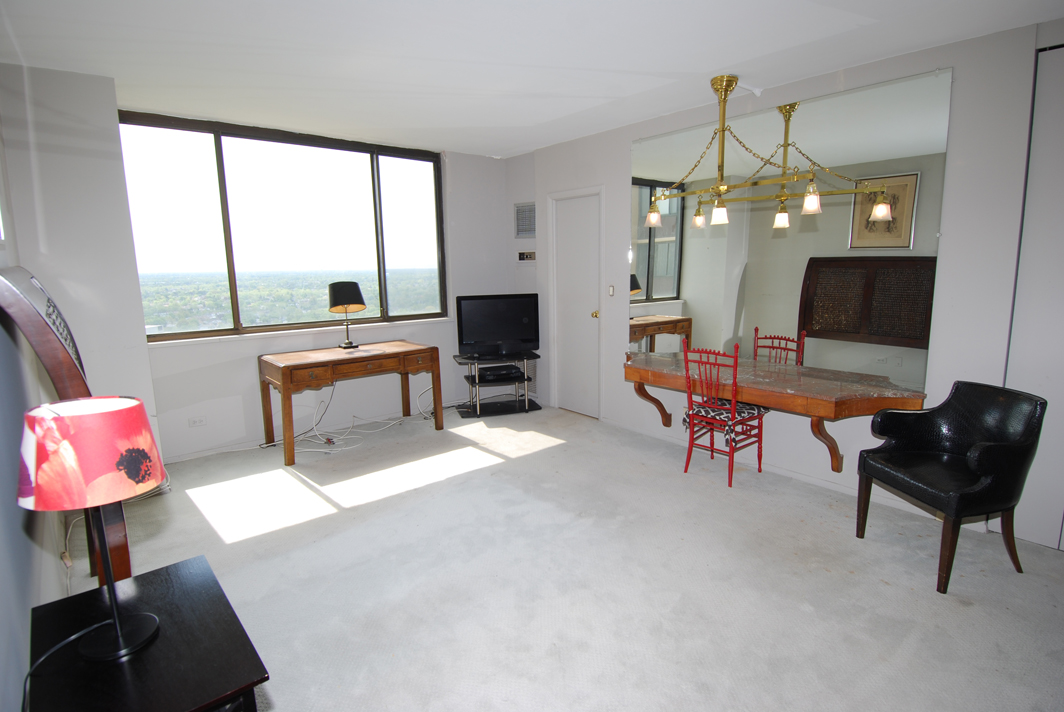 North Shore Towers Apt.