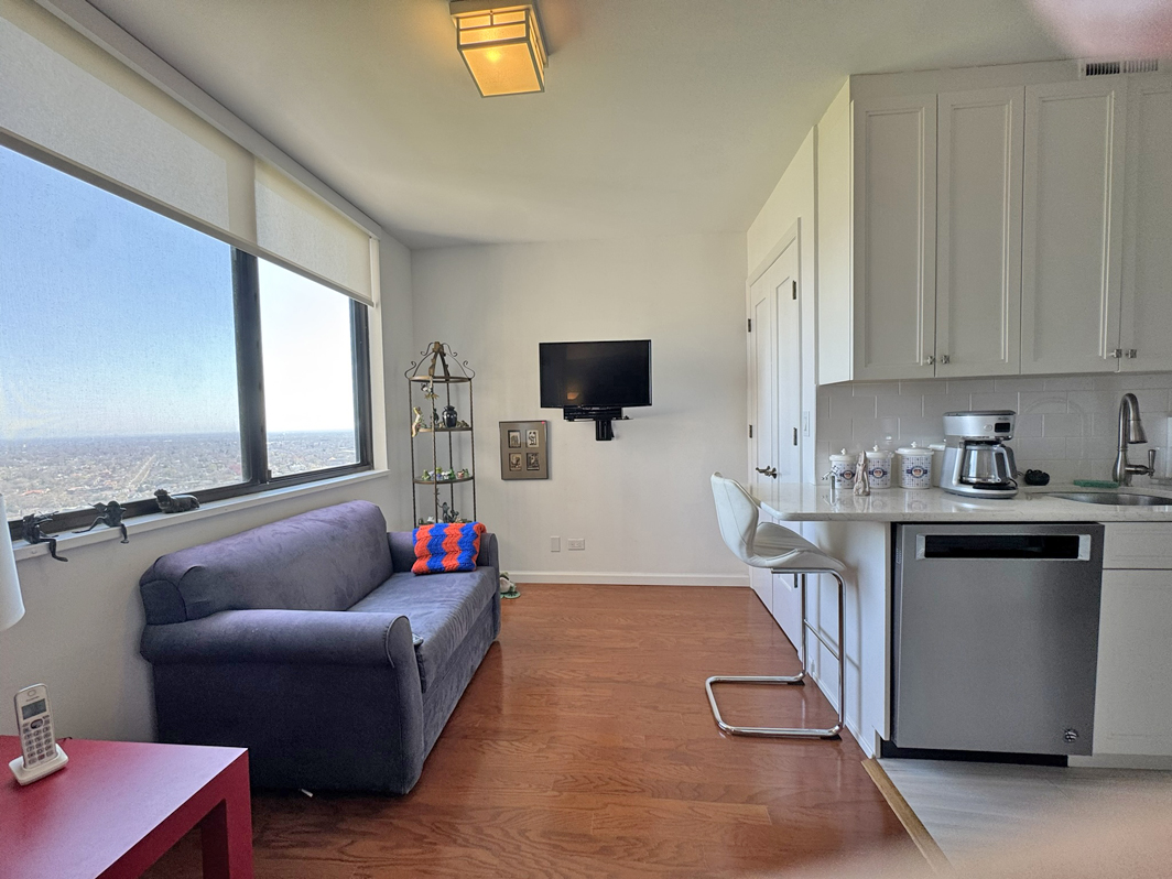 North Shore Towers Apt.