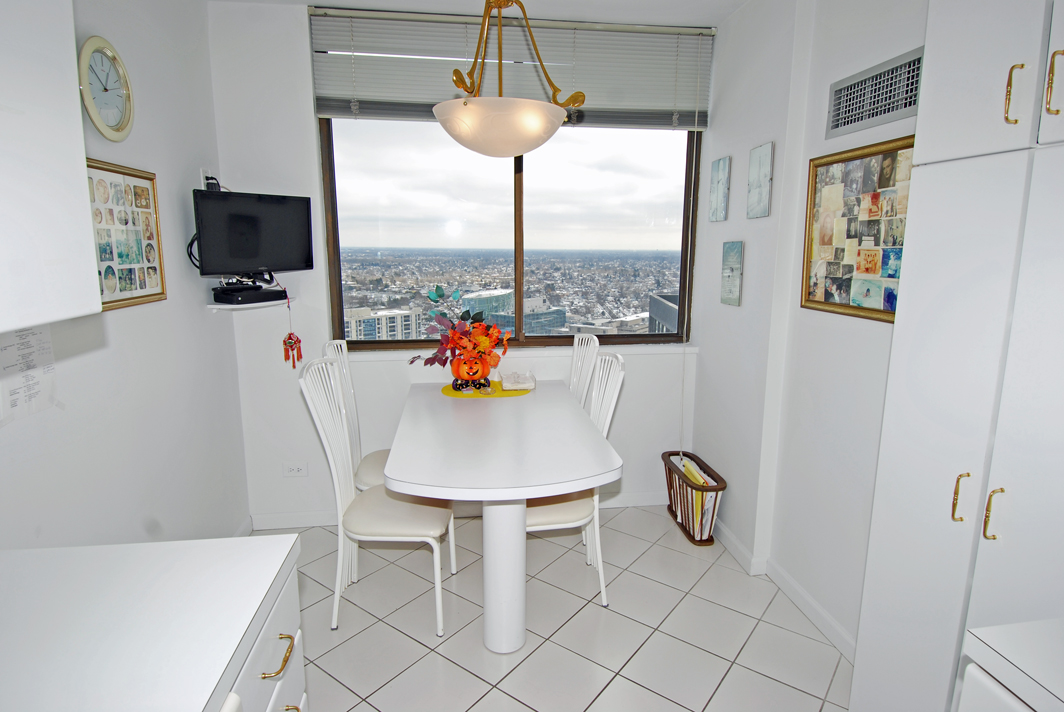 North Shore Towers Apt.