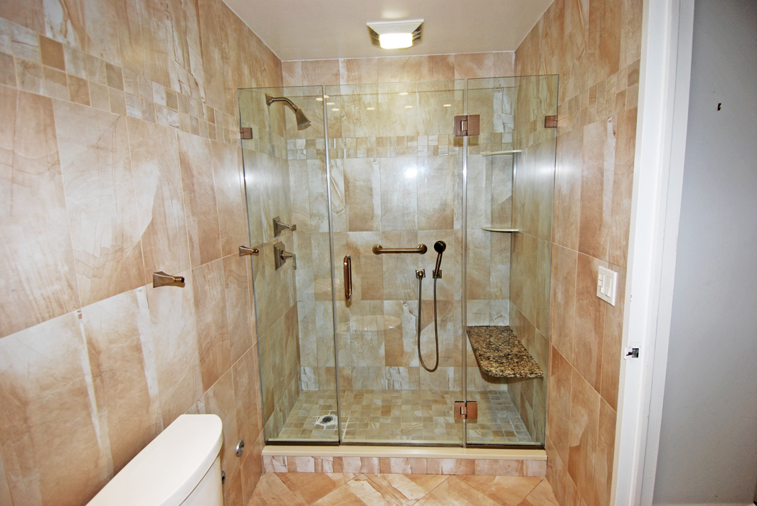 North Shore Towers Apt.