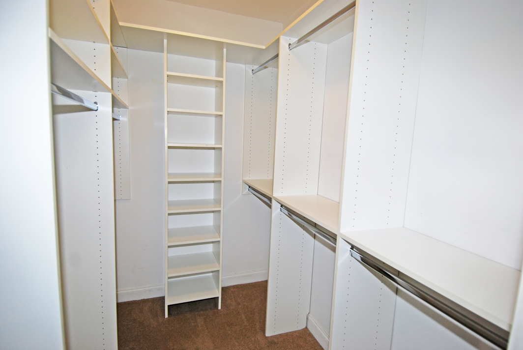 North Shore Towers Apt.