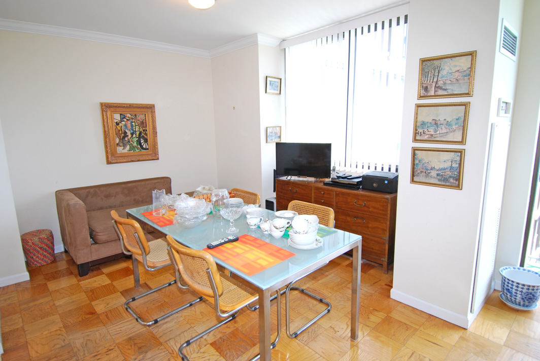 North Shore Towers Apt.