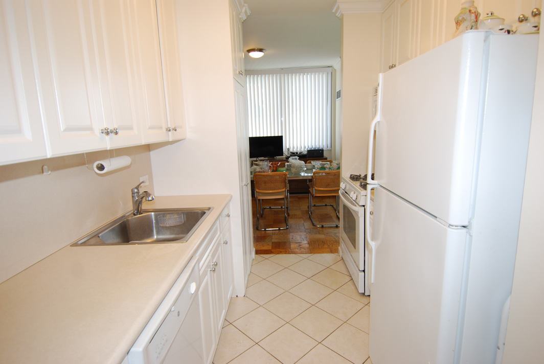 North Shore Towers Apt.