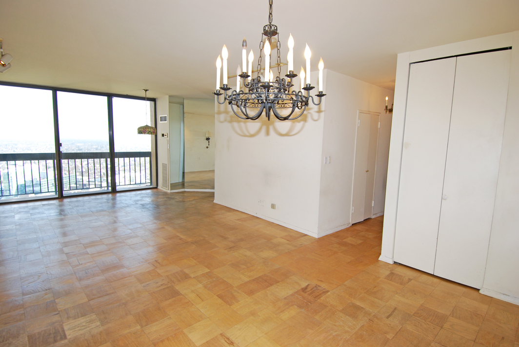 North Shore Towers Apt.