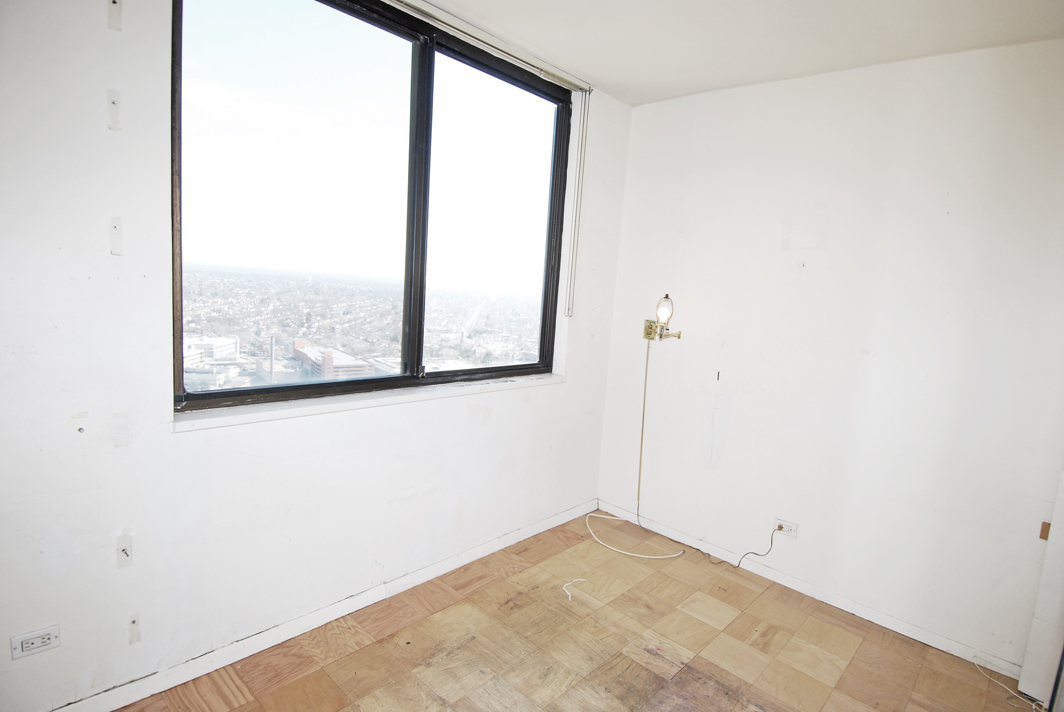 North Shore Towers Apt.