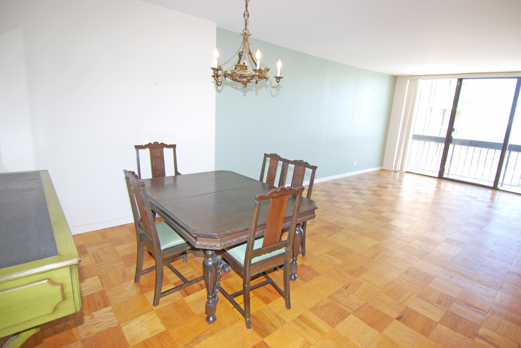 North Shore Towers Apt.