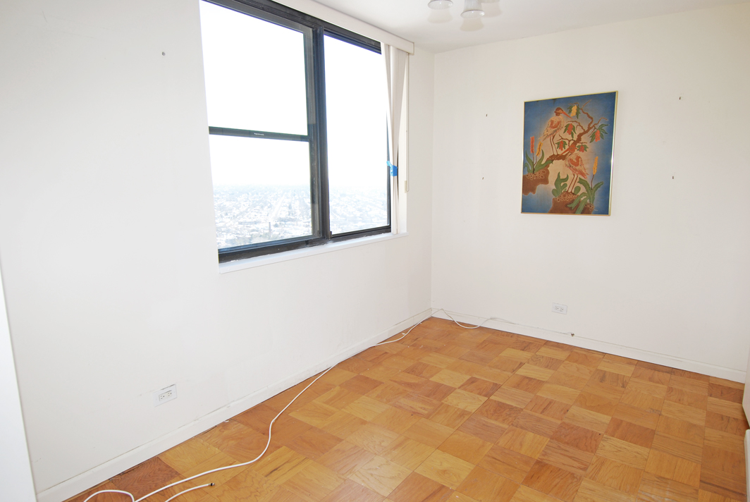 North Shore Towers Apt.