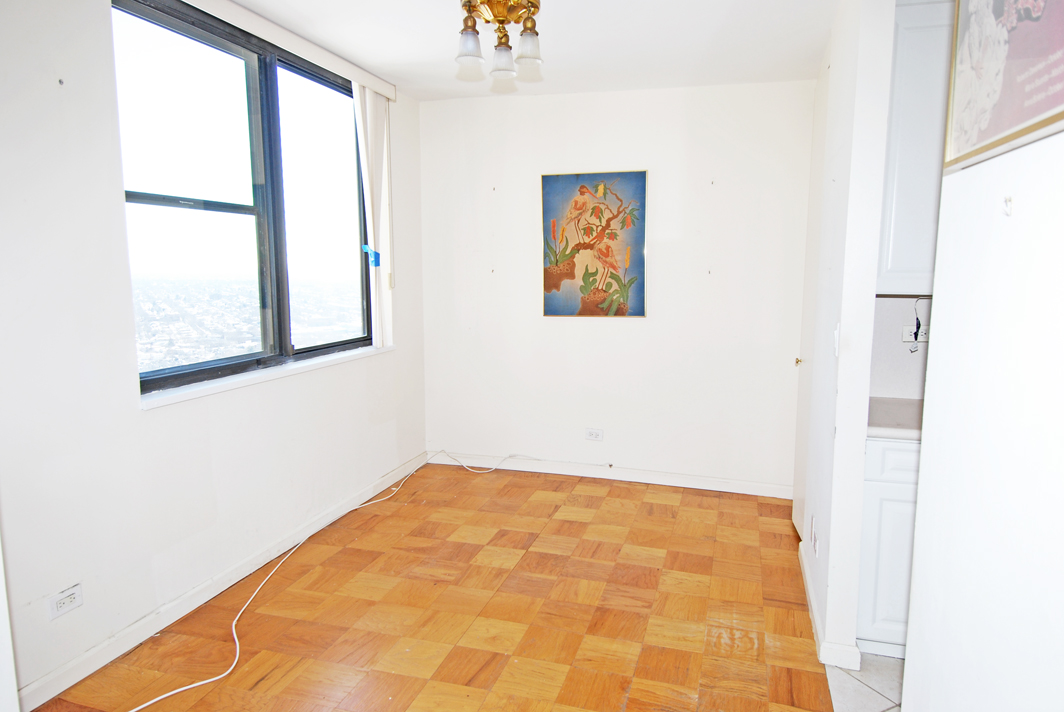 North Shore Towers Apt.