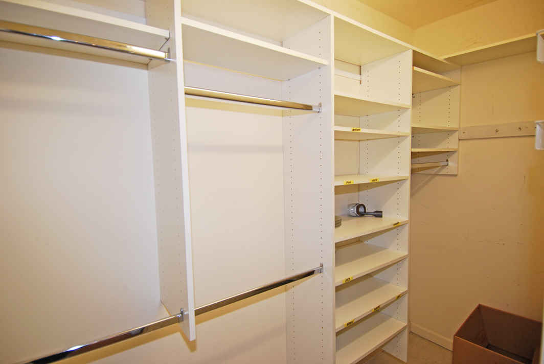 North Shore Towers Apt.