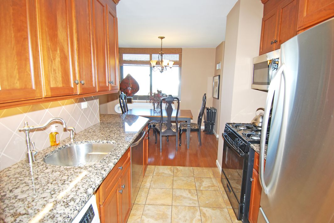 North Shore Towers Apt.