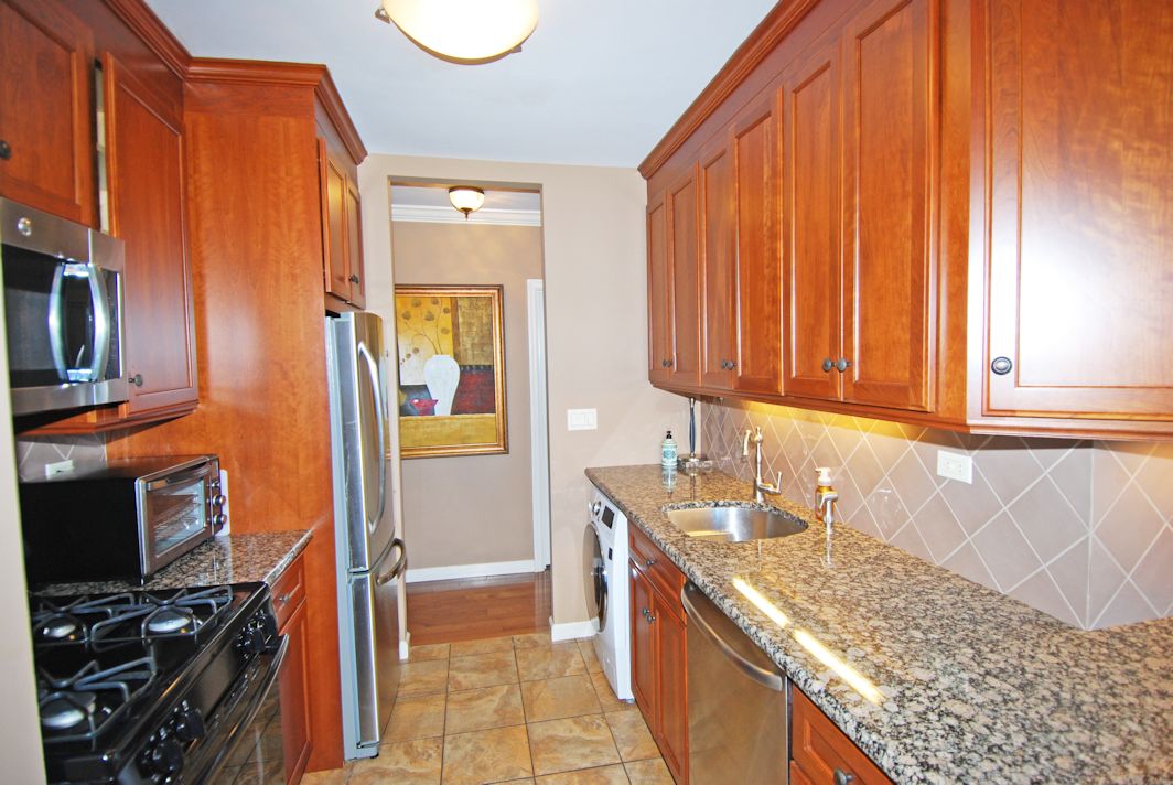 North Shore Towers Apt.