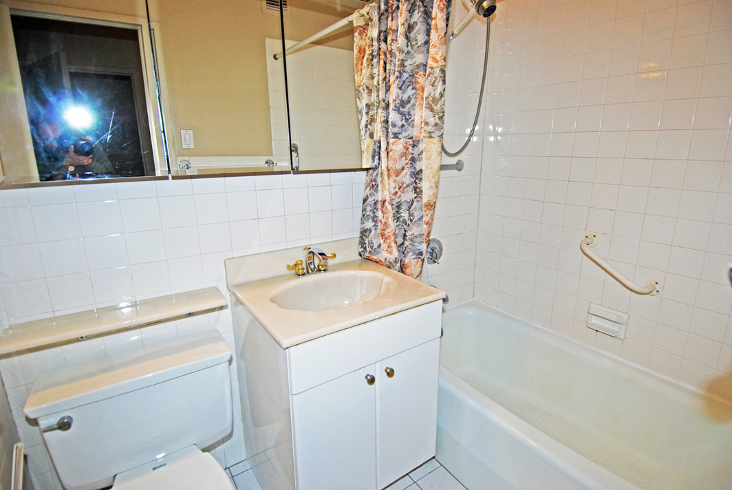 North Shore Towers Apt.