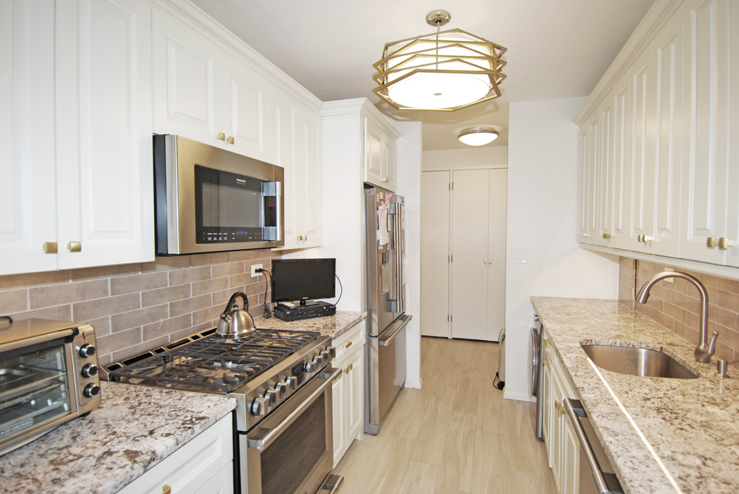 North Shore Towers Apt.