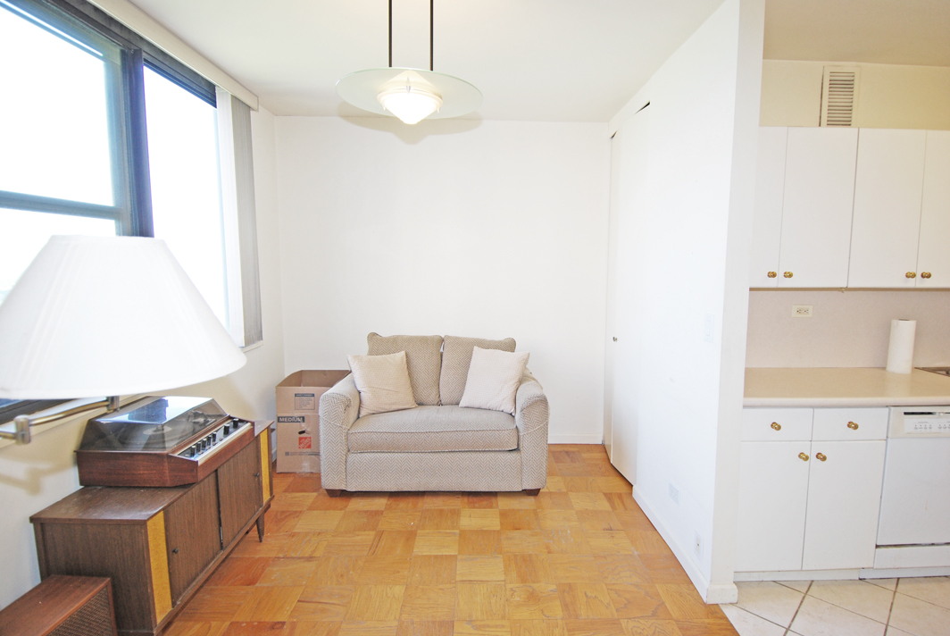 North Shore Towers Apt.