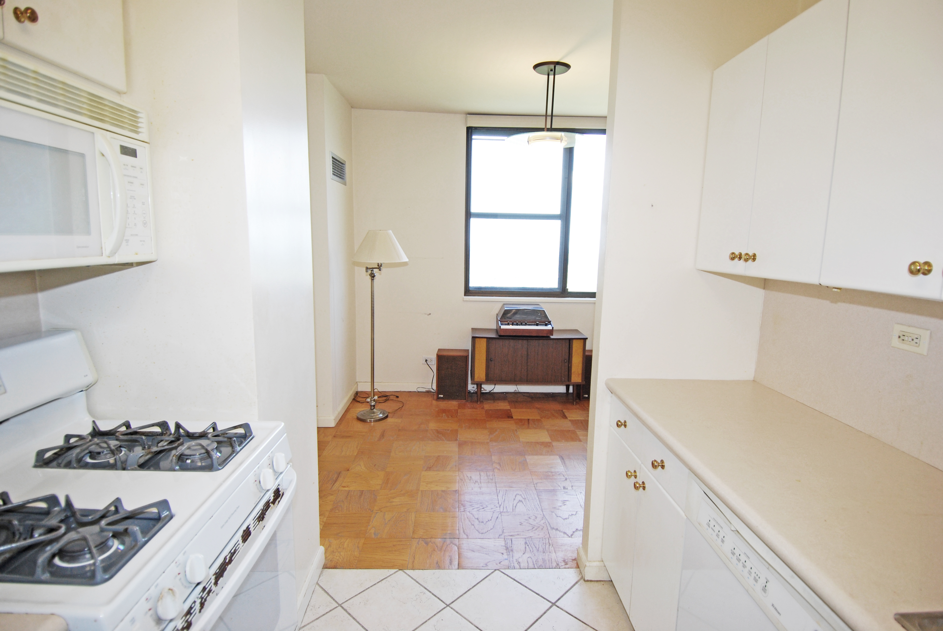 North Shore Towers Apt.