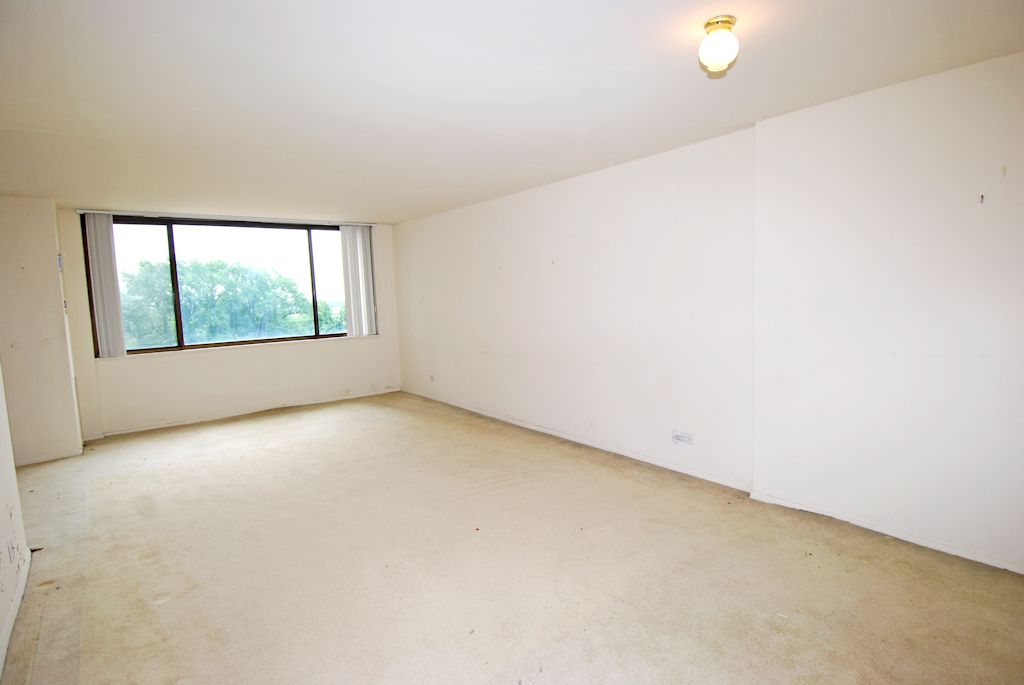 North Shore Towers Apt. 