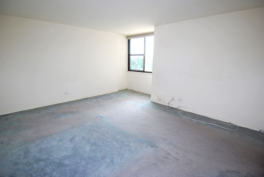 North Shore Towers Apt.