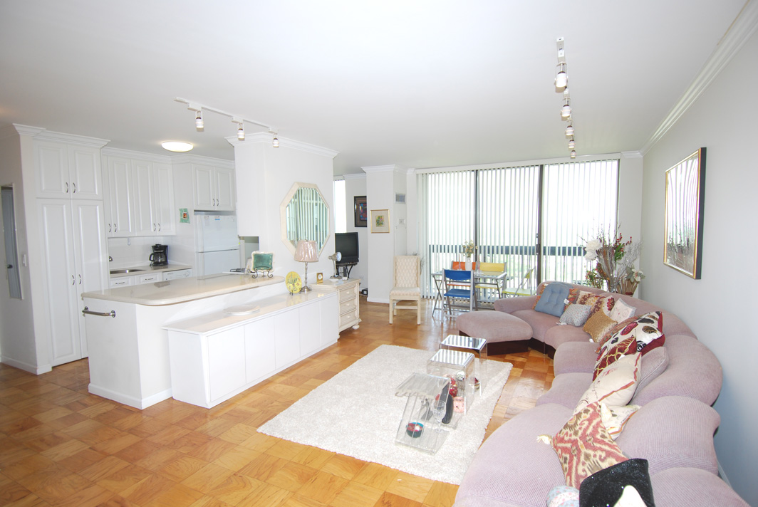 North Shore Towers Apt. 